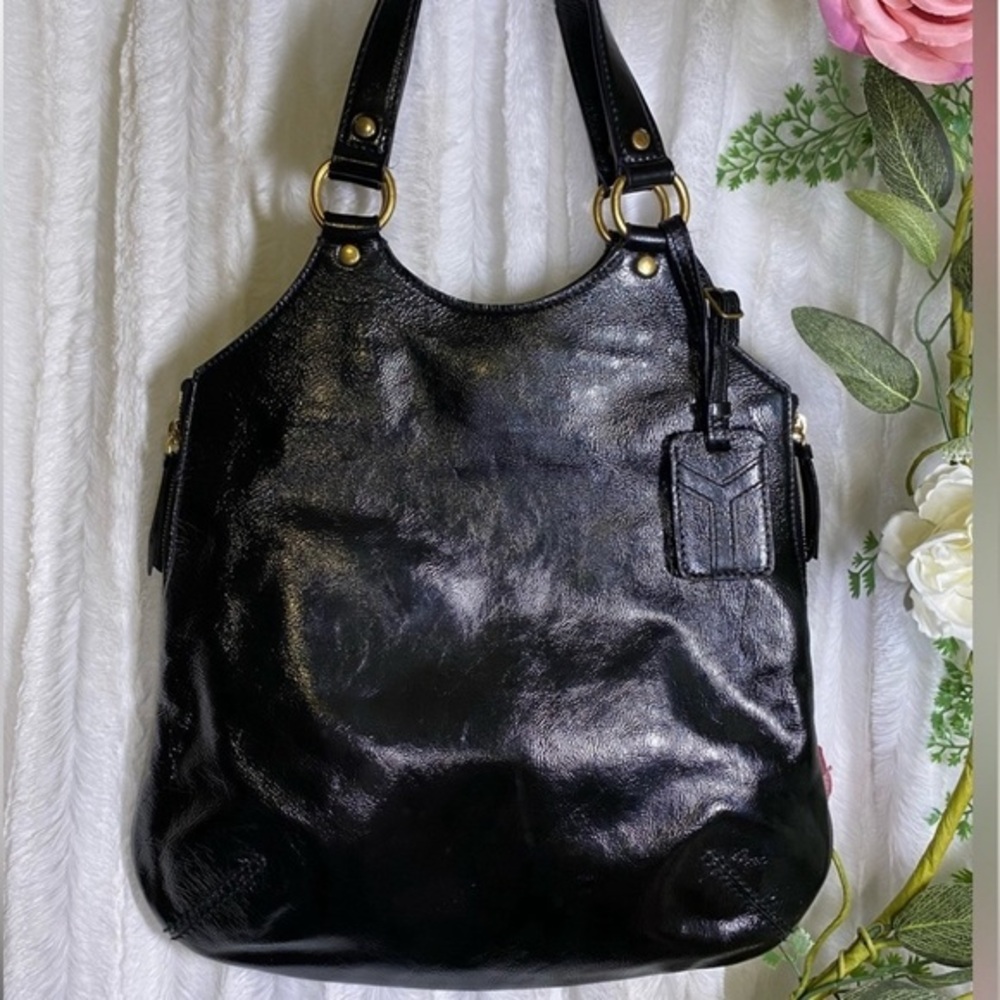 RARE PRISTINE YSL Yves Saint Laurent Leather Shoulder bag + Original YSL cards!